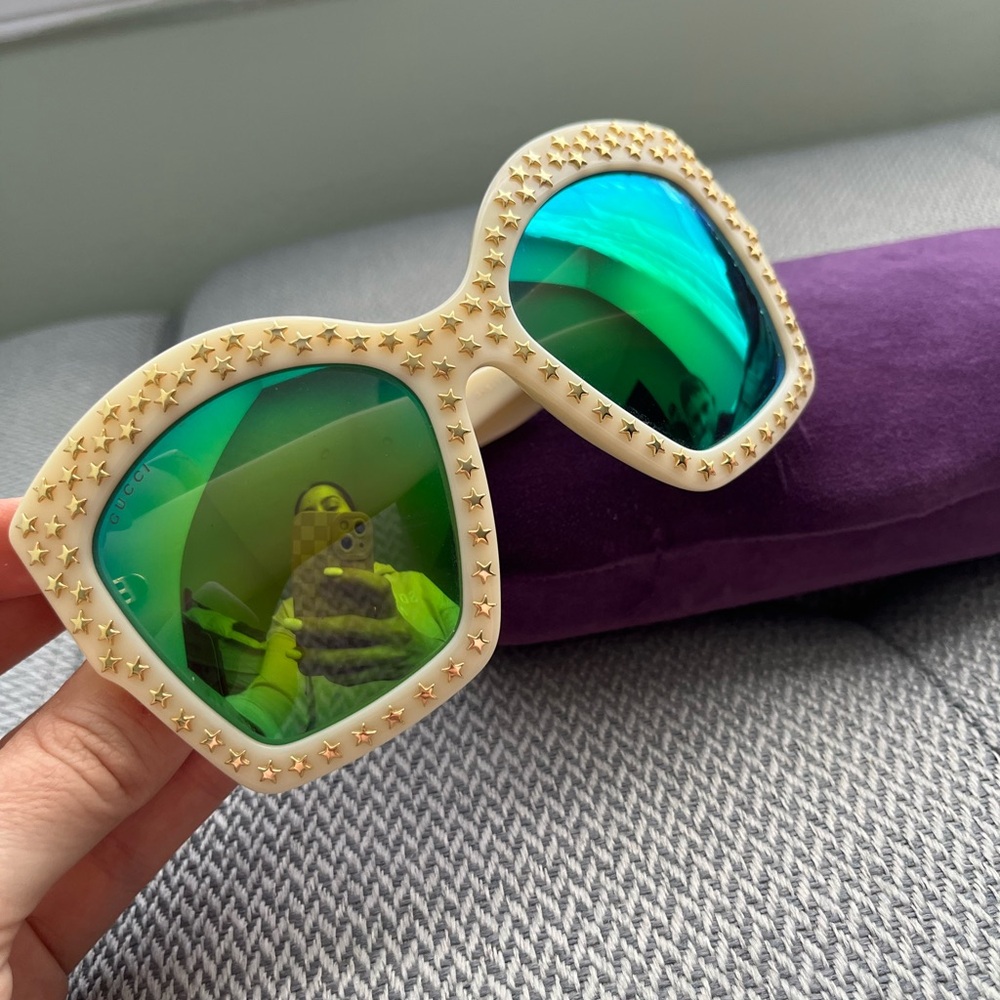GUCCI Gold STAR Stud GG3870 oversized women’s sunglasses